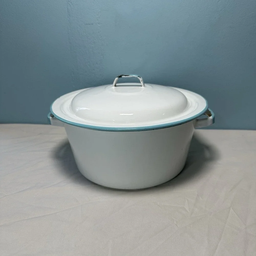 White Enamel Stock Pot 9